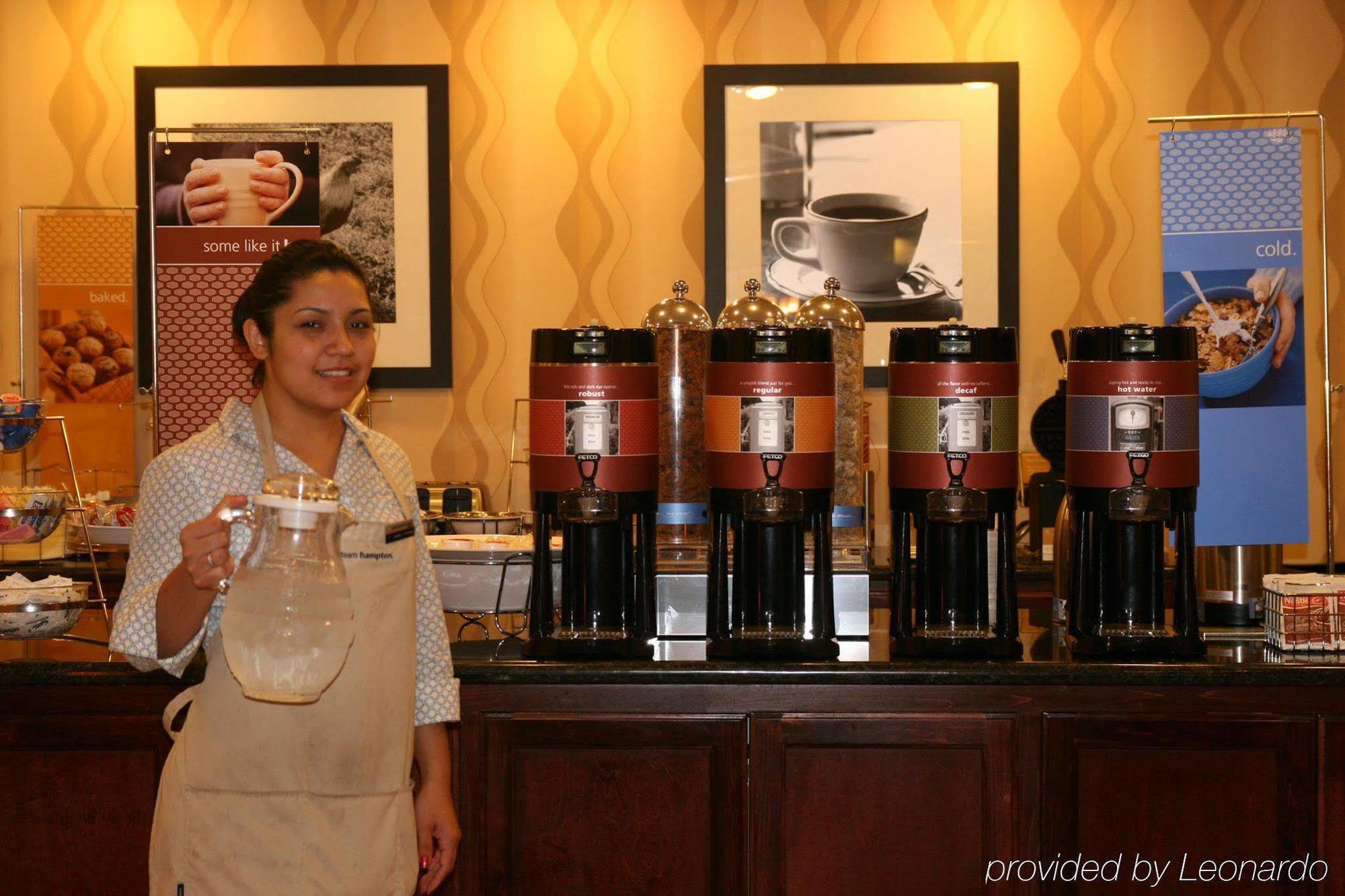 Hampton Inn & Suites Bastrop Restaurant foto